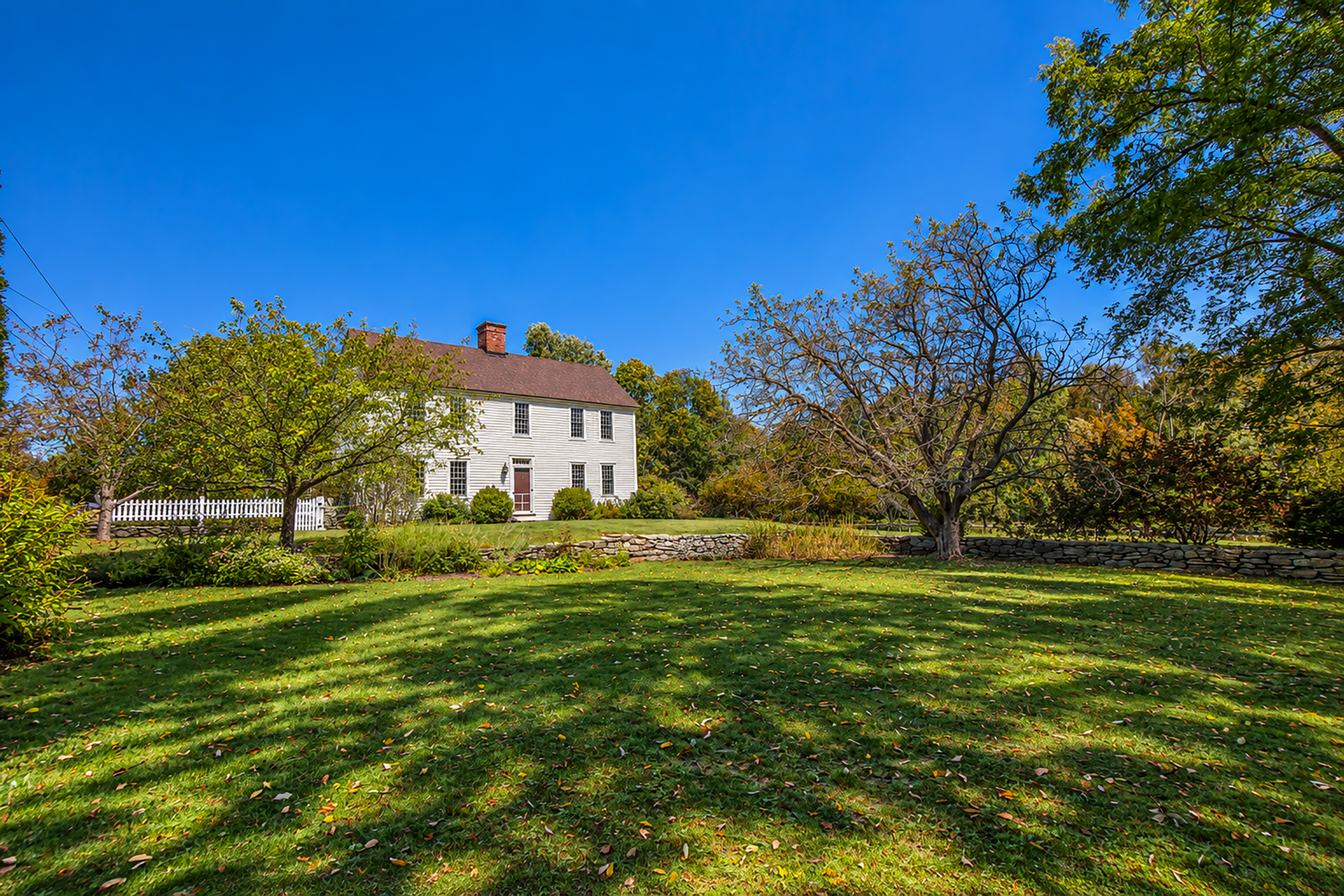  1782 Historic Country Estate  Exceptional Gardens, Solitude, & Protected Views - 物件實景