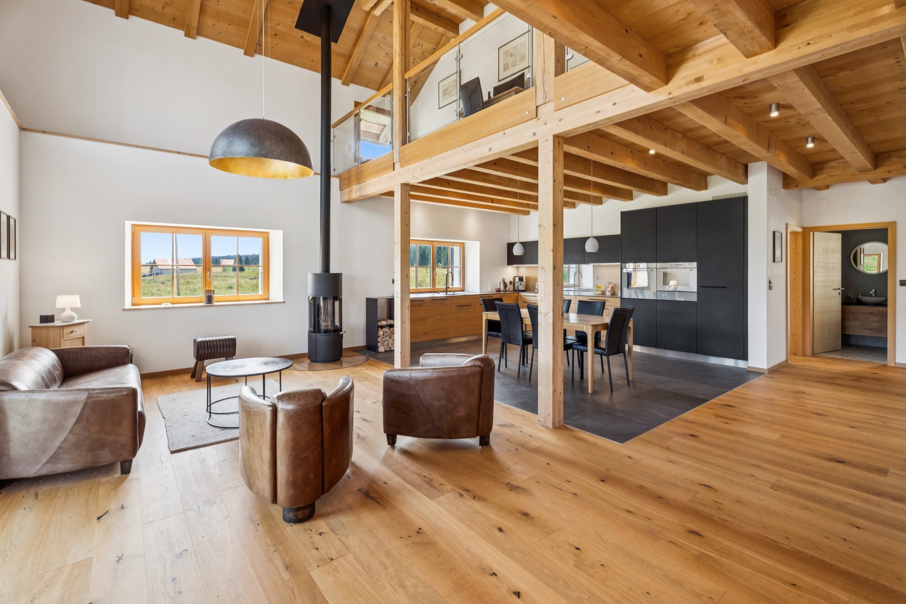  A stunning, fully renovated farmhouse consisting of 2 apartments - 物件實景