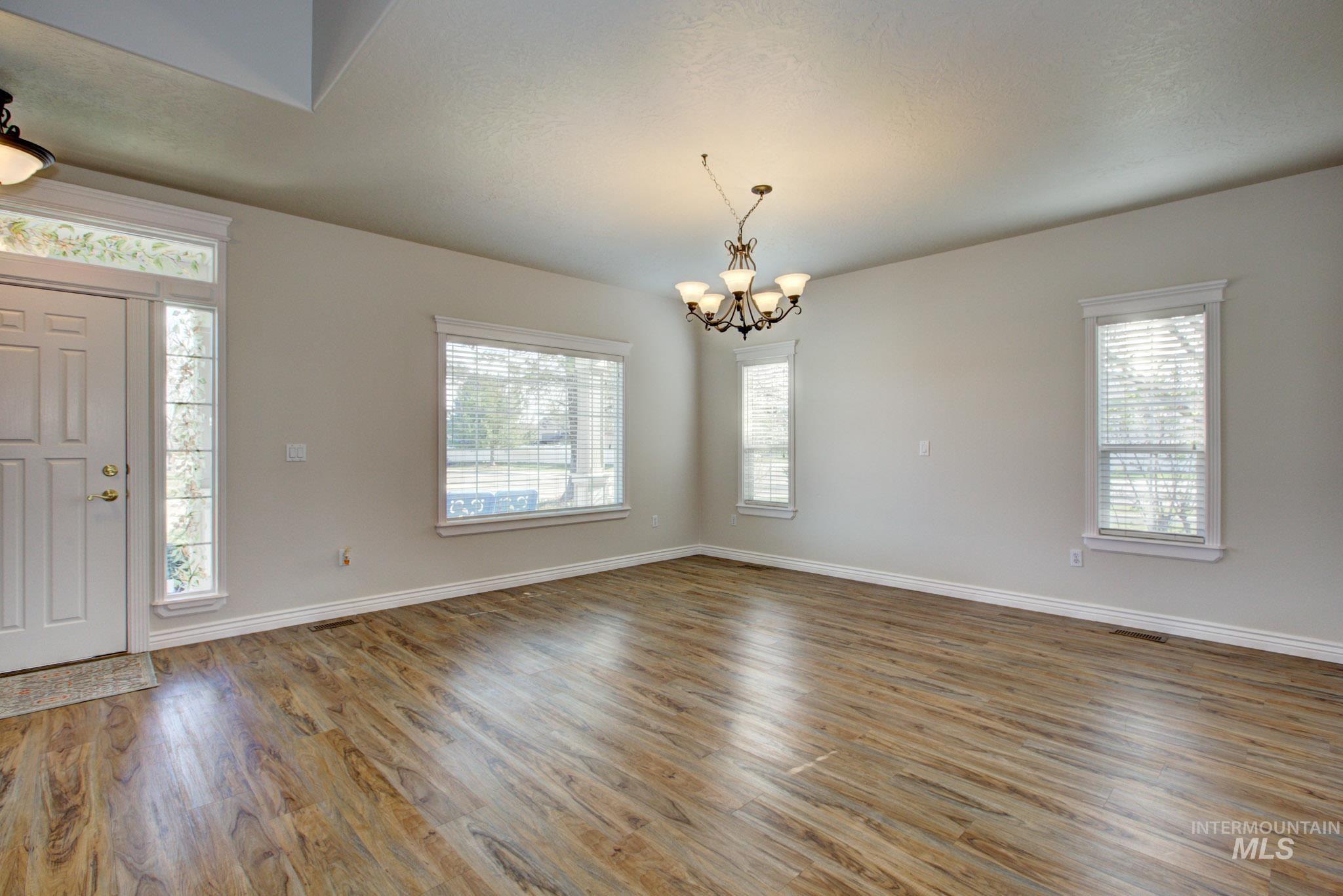 Meridian, Idaho, 83646, United States, 4 Bedrooms Bedrooms, ,Residential,For Sale,1761011