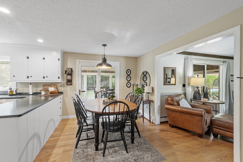 Pepperell, Massachusetts, 01463, United States, 4 Bedrooms Bedrooms, ,3 BathroomsBathrooms,Residential,For Sale,1930074
