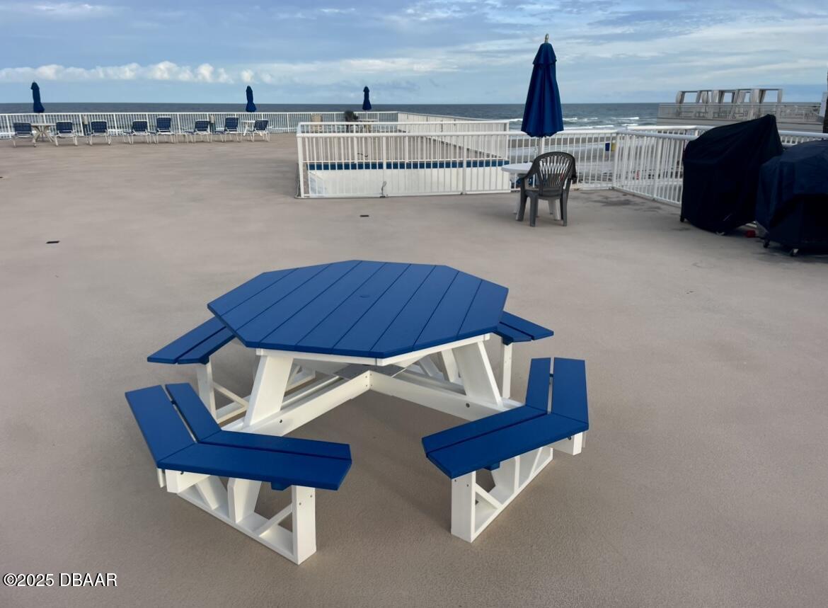 Daytona Beach Shores, Florida, 32118, United States, 2 Bedrooms Bedrooms, ,2 BathroomsBathrooms,Residential,For Sale,1993266