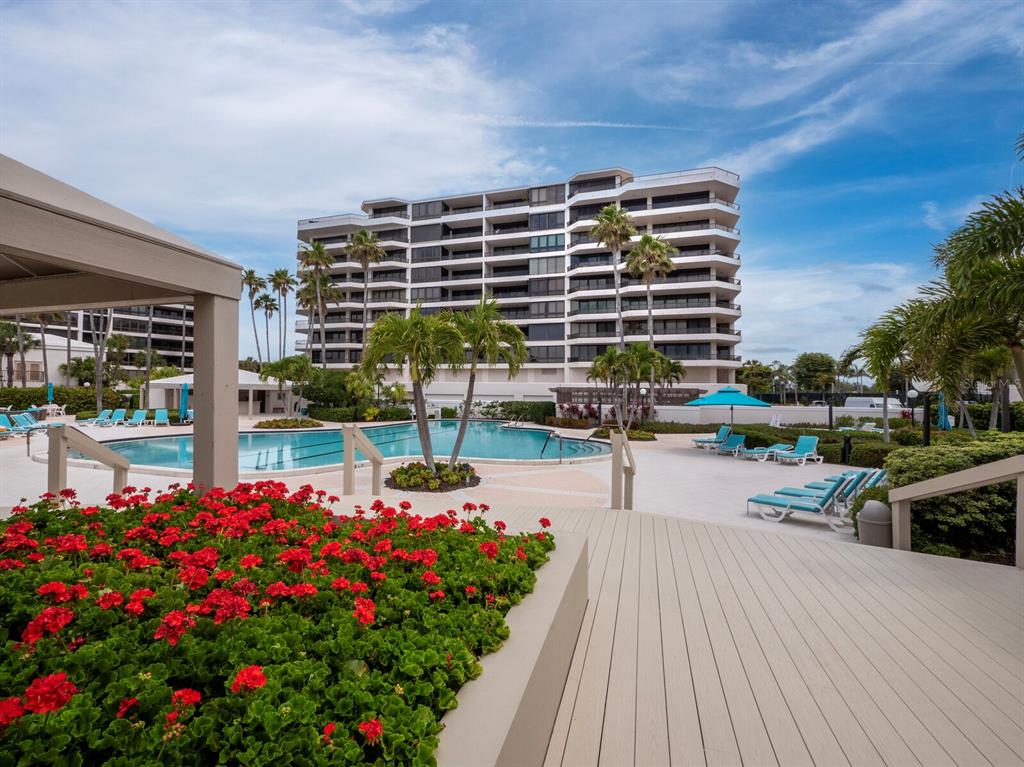 Longboat Key, Florida, 34228, United States, 3 Bedrooms Bedrooms, ,3 BathroomsBathrooms,Residential,For Sale,1942144