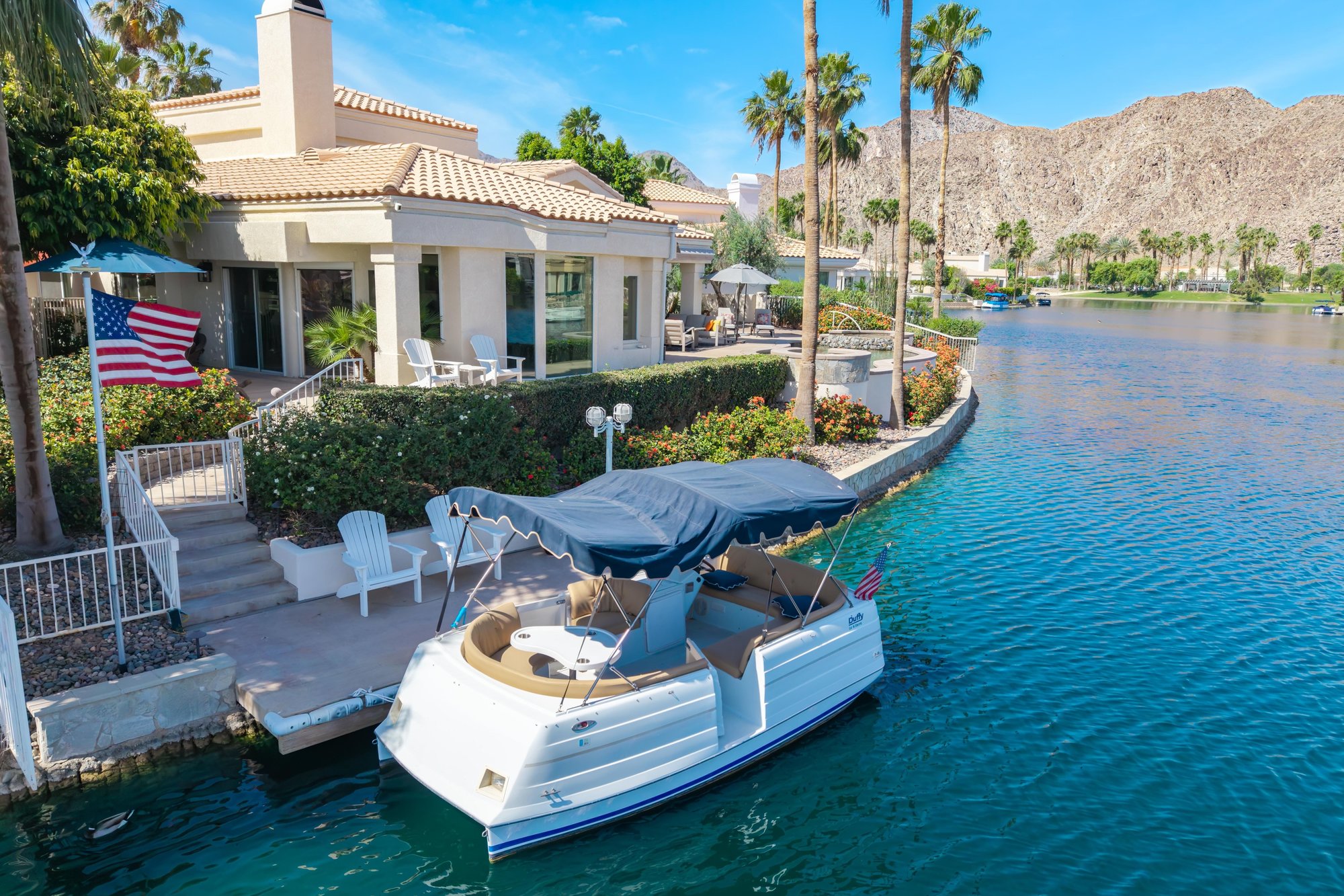  where  desert light meets the water’s edge - 物件實景