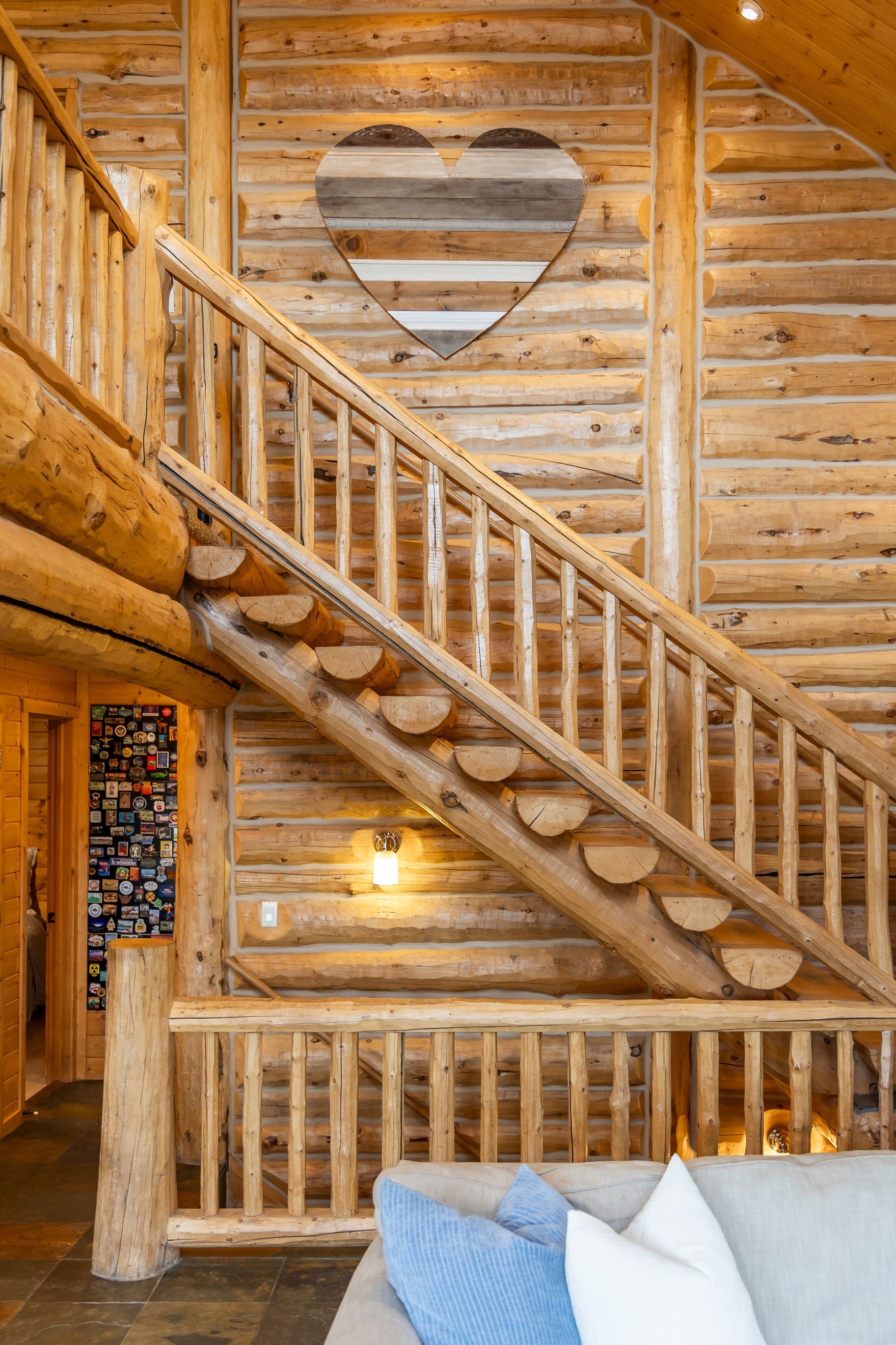  Modernized Timberlakes Cabin Home - 物件實景