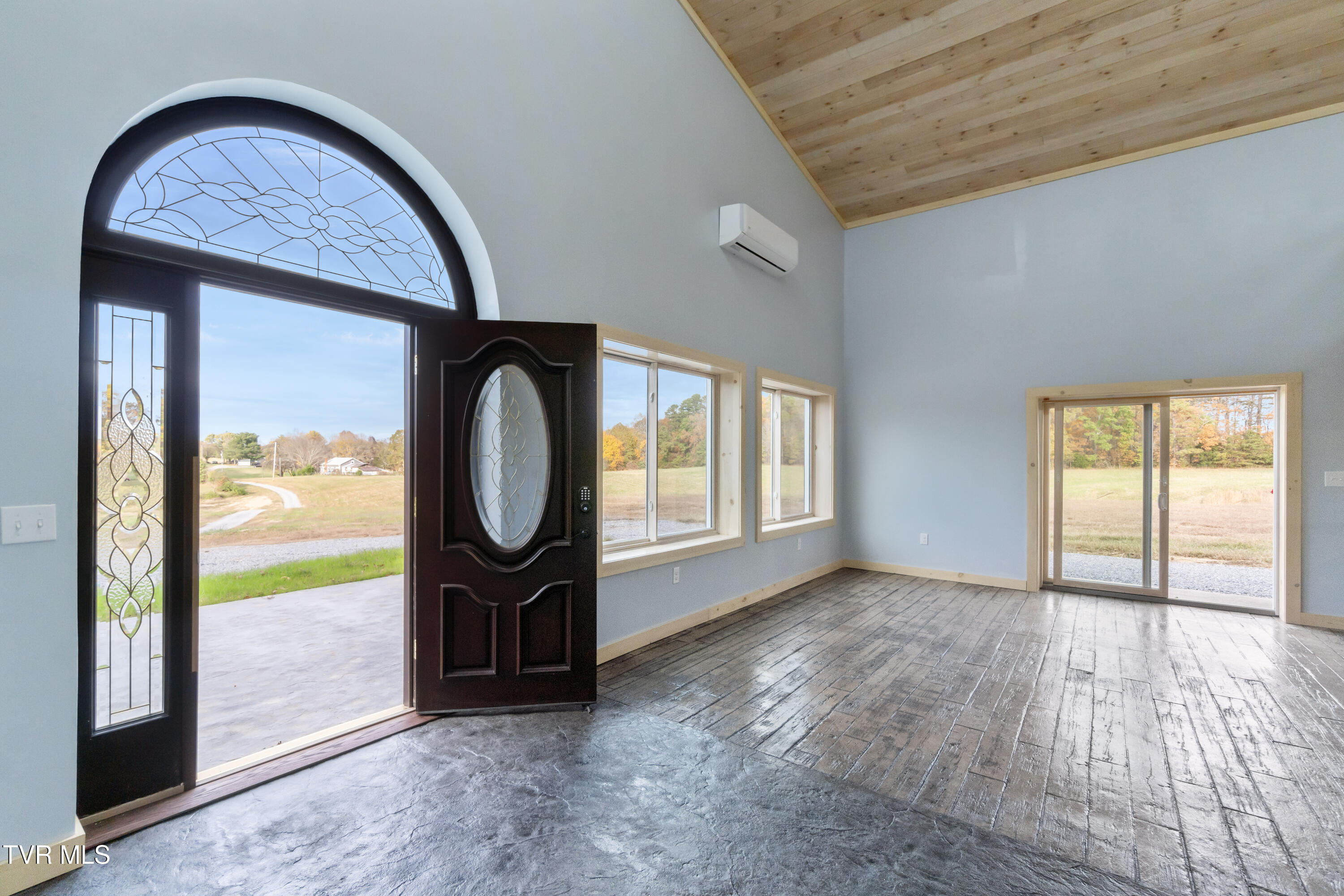 Mosheim, Tennessee, 37818, United States, 2 Bedrooms Bedrooms, ,2 BathroomsBathrooms,Residential,For Sale,1923482