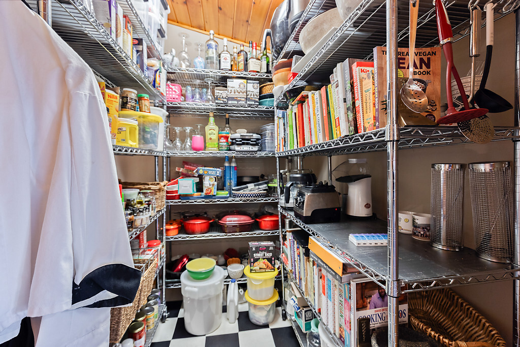 Smithfield, Maine, 04978, United States, 3 Bedrooms Bedrooms, ,4 BathroomsBathrooms,Residential,For Sale,1934236