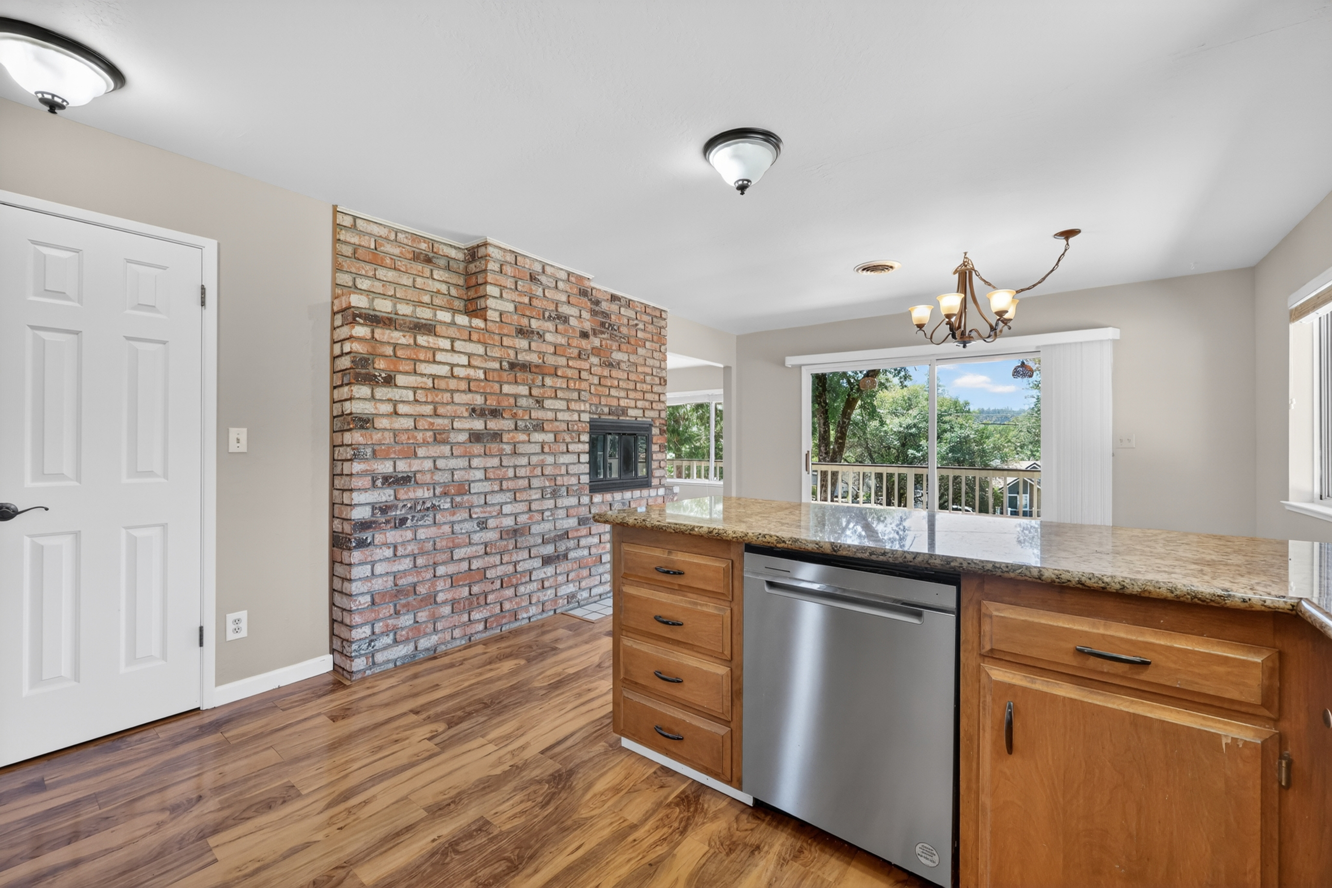  12096 Poplar Road, Auburn, CA 95602 - 物件實景