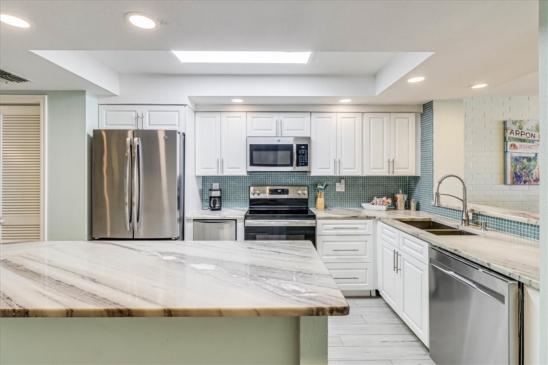 720 Access Road 1-A 813, Port Aransas, Texas, 78373, United States, 2 Bedrooms Bedrooms, ,3 BathroomsBathrooms,Residential,For Sale,720 Access Road 1-A 813,1673422