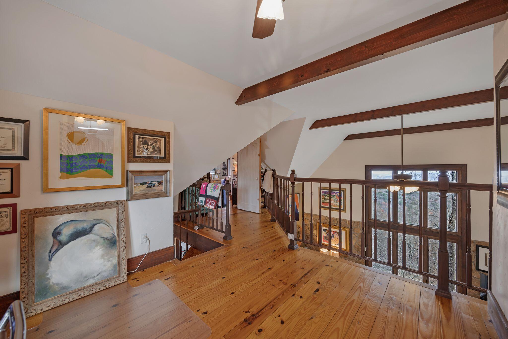 Rising Fawn, Georgia, 30738, United States, 2 Bedrooms Bedrooms, ,2 BathroomsBathrooms,Residential,For Sale,1995389