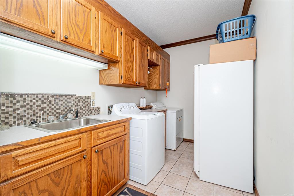 El Dorado, Arkansas, 71730, United States, 3 Bedrooms Bedrooms, ,4 BathroomsBathrooms,Residential,For Sale,1979599