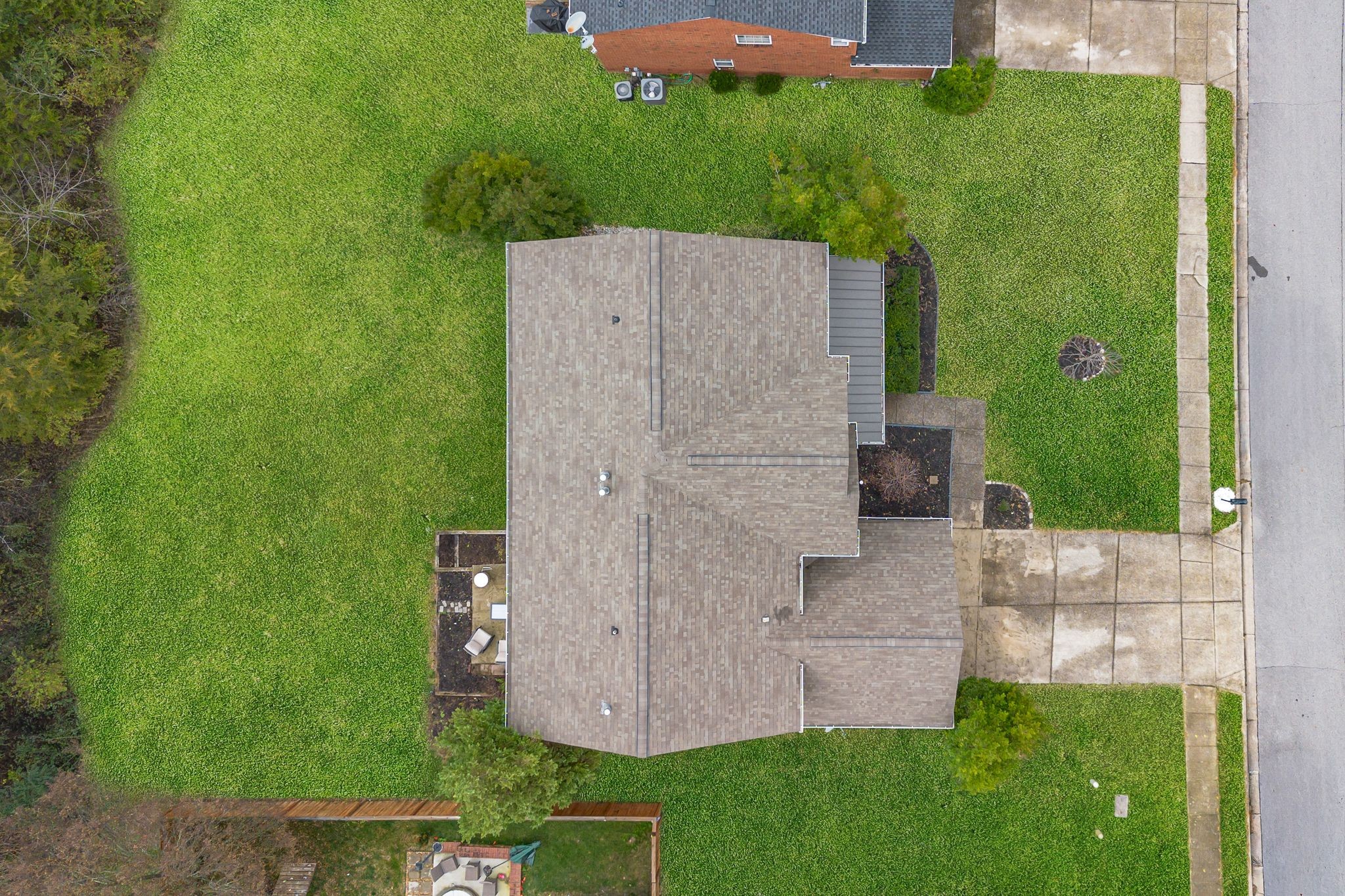 Nolensville, Tennessee, 37135, United States, 5 Bedrooms Bedrooms, ,3 BathroomsBathrooms,Residential,For Sale,2001946