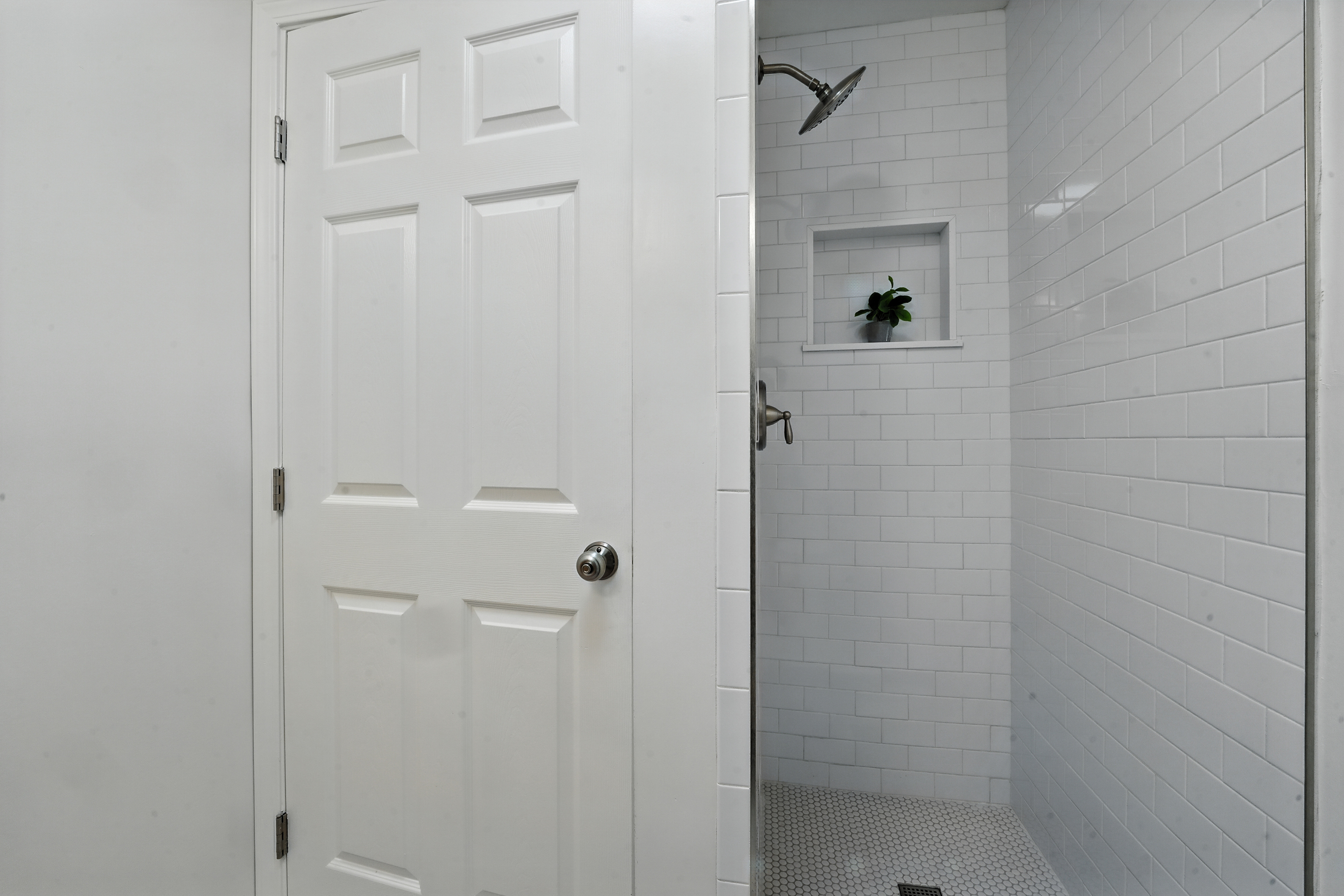Los Angeles, California, 90042, United States, 3 Bedrooms Bedrooms, ,3 BathroomsBathrooms,Residential,For Sale,1909729