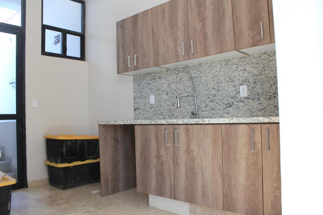 Pel?canos, Cuautitlán Izcalli, Estado de México, 54760, Mexico, 3 Bedrooms Bedrooms, ,2 BathroomsBathrooms,Residential,For Sale,Pel?canos,1440829