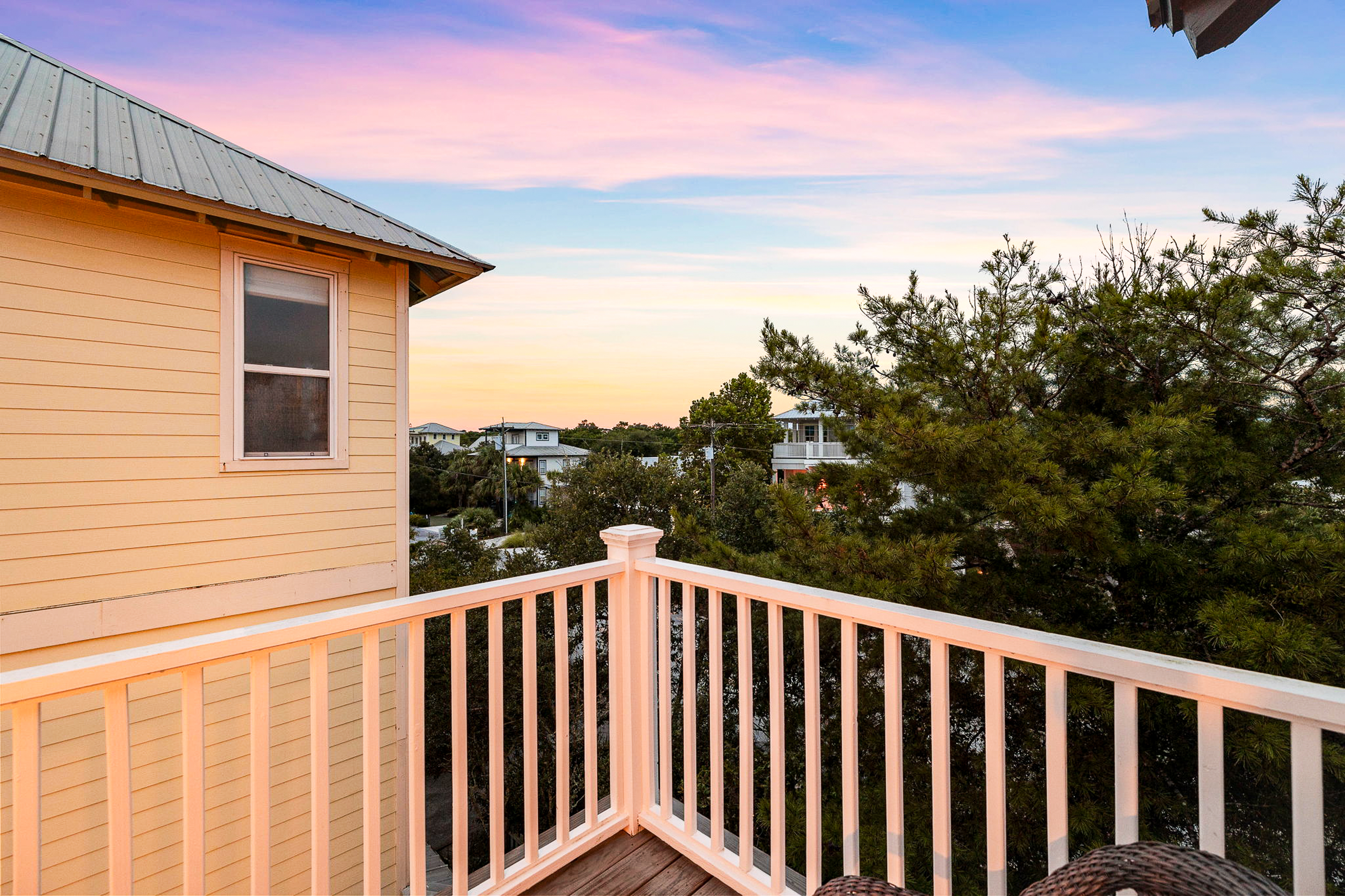  Renovated Florida Cottage With Lookout Tower Just Steps From Beach - 物件實景