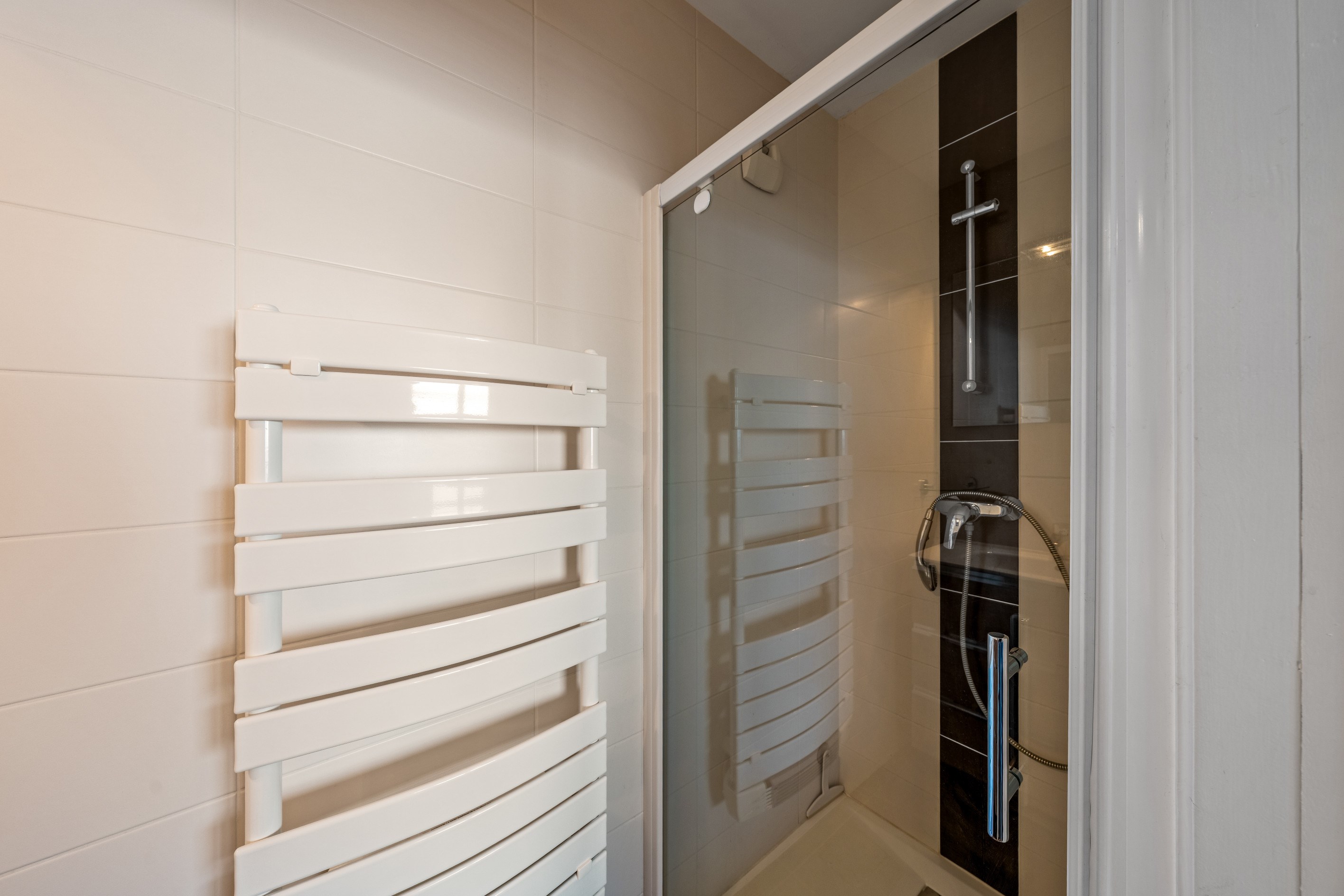  AMPHION LES BAINS, Rare 4-room waterfront apartment - 物件實景