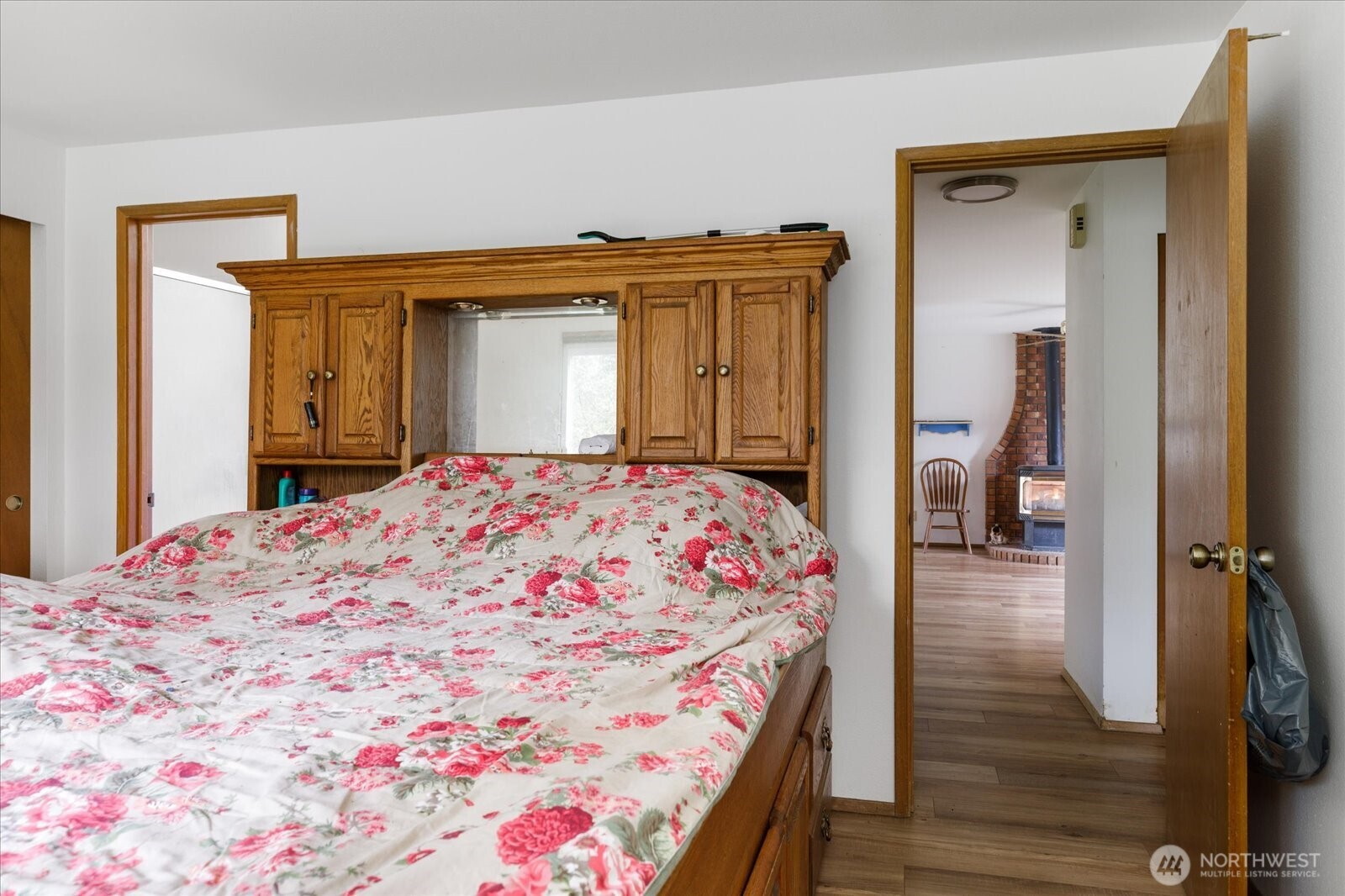 Oak Harbor, Washington, 98277, United States, 3 Bedrooms Bedrooms, ,1 BathroomBathrooms,Residential,For Sale,1995745