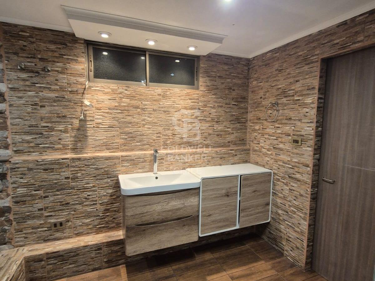 Antofagasta, Chile, 4 Bedrooms Bedrooms, ,5 BathroomsBathrooms,Residential,For Sale,1890595