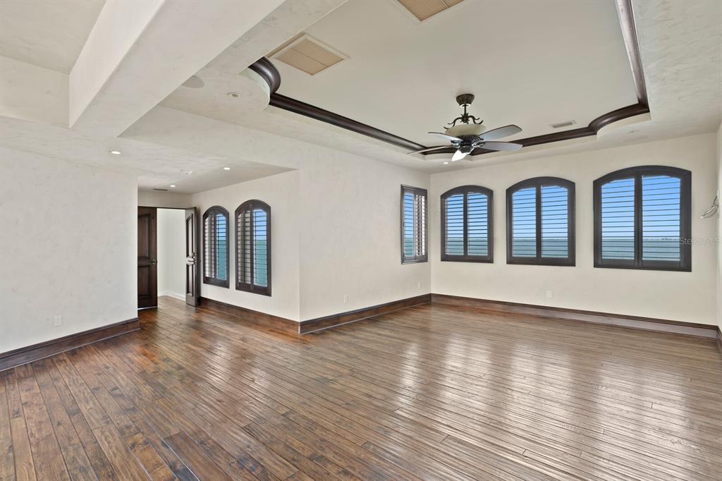 Tierra Verde, Florida, 33715, United States, 5 Bedrooms Bedrooms, ,6 BathroomsBathrooms,Residential,For Sale,1989474