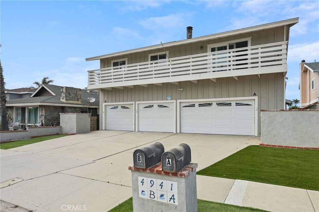 Oxnard, California, 93035, United States, 5 Bedrooms Bedrooms, ,1 BathroomBathrooms,Residential,For Sale,1847302