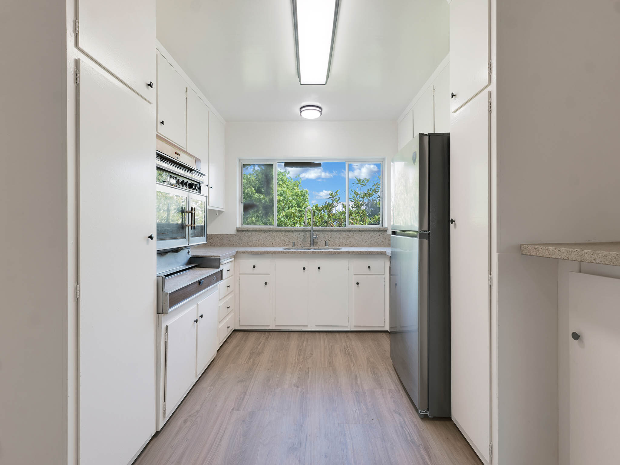  3166 S Sepulveda Blvd - 物件實景