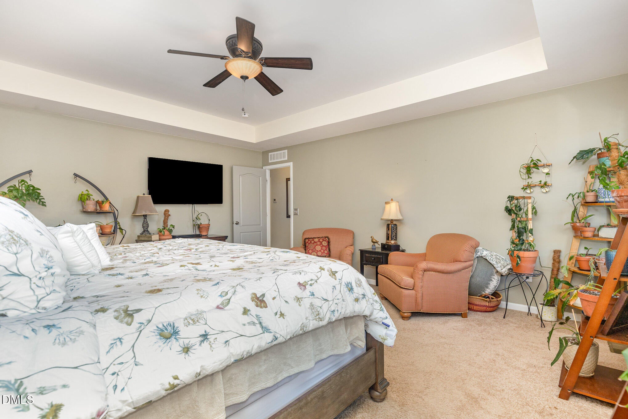 Apex, North Carolina, 27539, United States, 4 Bedrooms Bedrooms, ,3 BathroomsBathrooms,Residential,For Sale,1988359