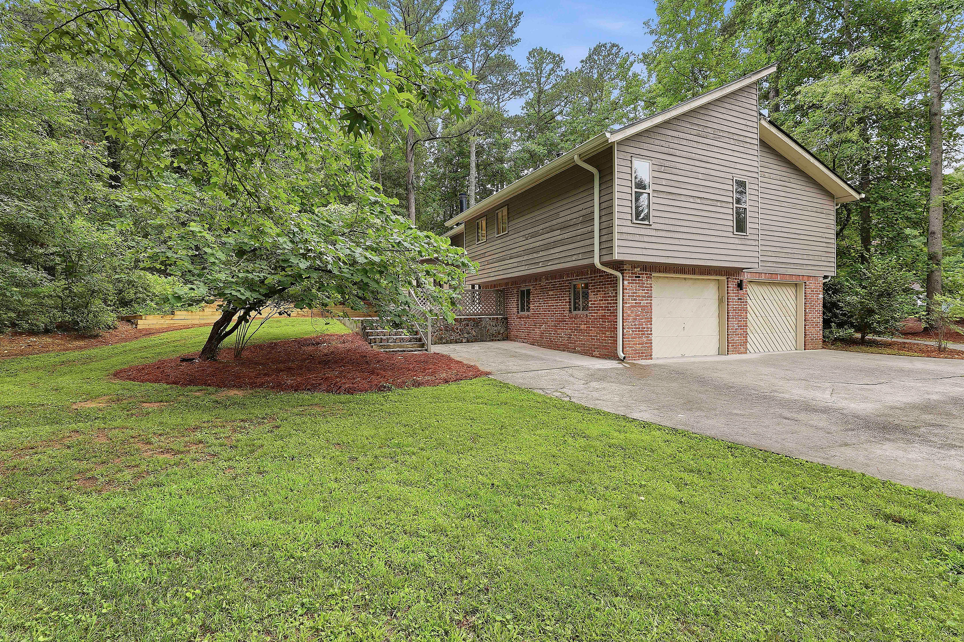  Picture Perfect Home Embodies Mid-century Elegance and Charm - 物件實景