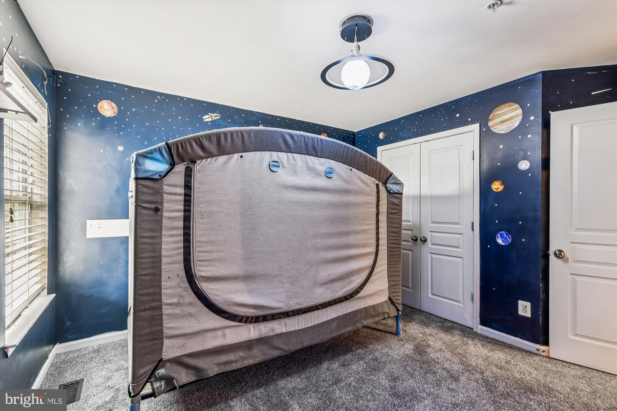 Aberdeen, Maryland, 21001, United States, 6 Bedrooms Bedrooms, ,5 BathroomsBathrooms,Residential,For Sale,1996659