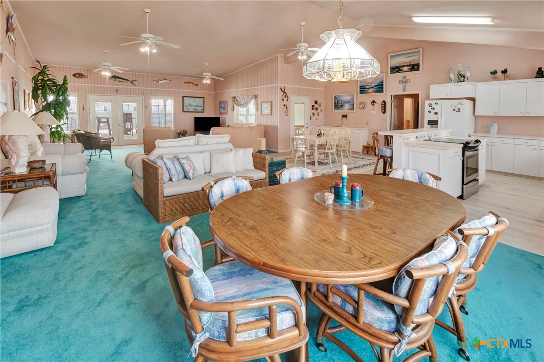 504 S 12th Street, Port O'Connor, Texas, 77982, United States, 5 Bedrooms Bedrooms, ,4 BathroomsBathrooms,Residential,For Sale,504 S 12th Street,1559126