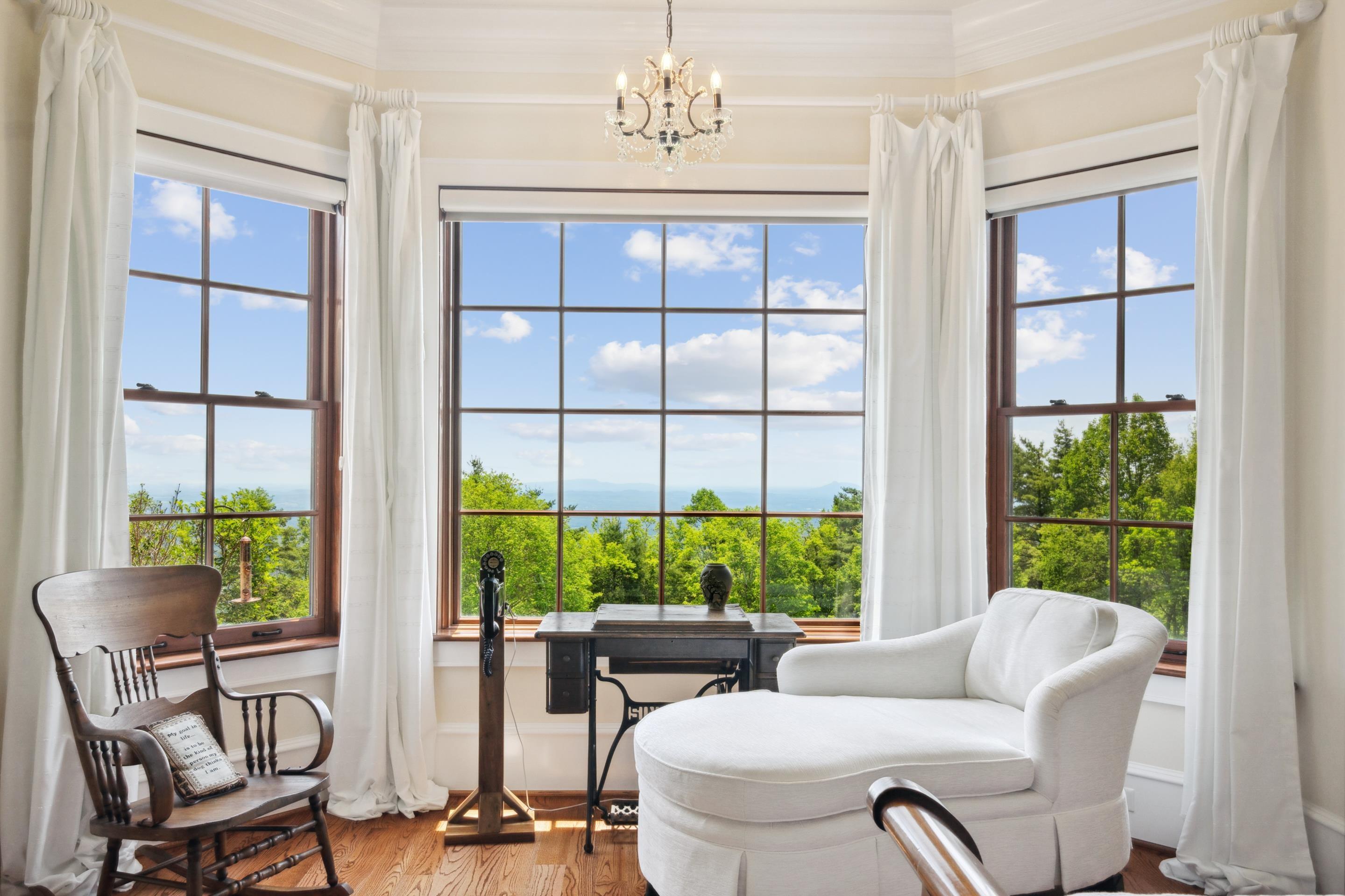 Fancy Gap, Virginia, 24328, United States, 4 Bedrooms Bedrooms, ,4 BathroomsBathrooms,Residential,For Sale,1848358