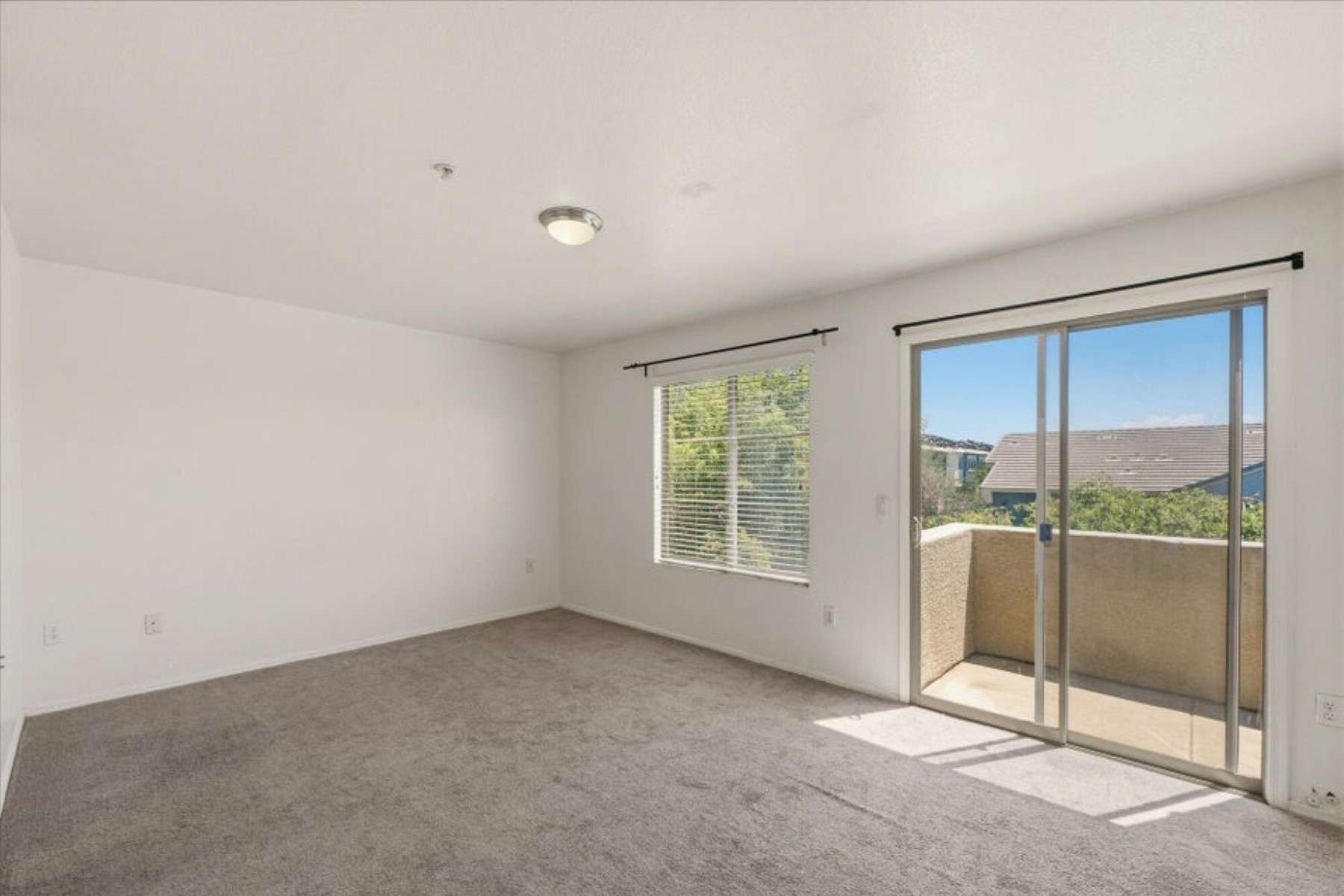  2401 E Rio Salado Parkway ¦ Tempe, AZ - 物件實景