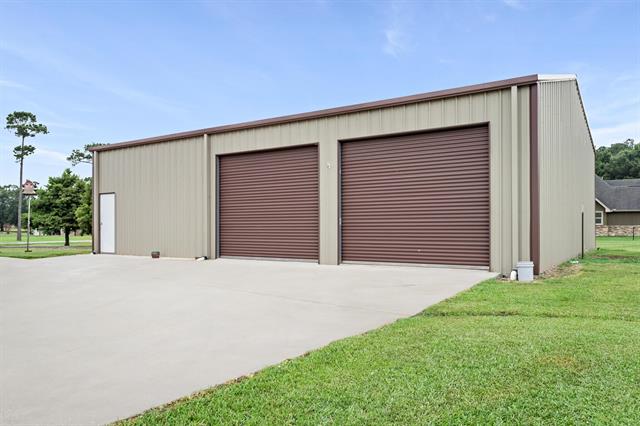 Orange, Texas, 77630, United States, 4 Bedrooms Bedrooms, ,3 BathroomsBathrooms,Residential,For Sale,1896582