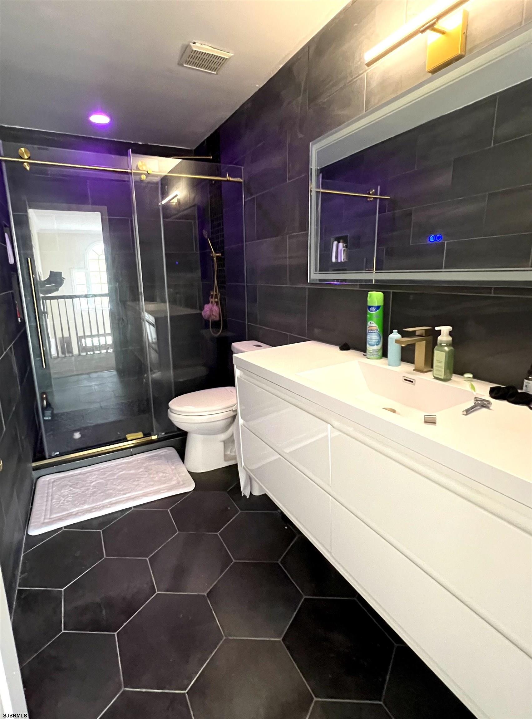 Egg Harbor Township, New Jersey, 08234, United States, 4 Bedrooms Bedrooms, ,3 BathroomsBathrooms,Residential,For Sale,1928714