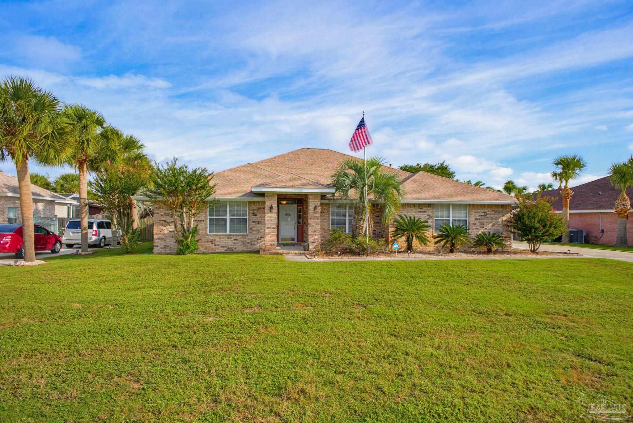 Grumann Dr, Pensacola, FL 32507
