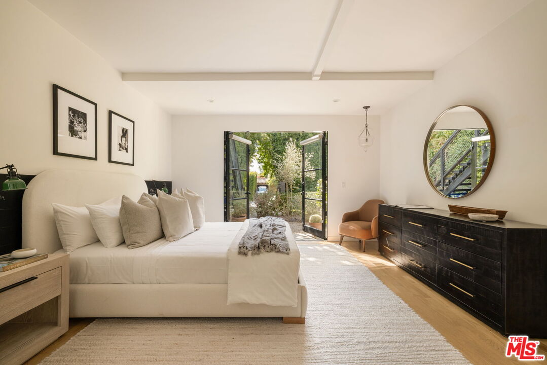 West Hollywood, California, 90048, United States, 3 Bedrooms Bedrooms, ,1 BathroomBathrooms,Residential,For Sale,1993483