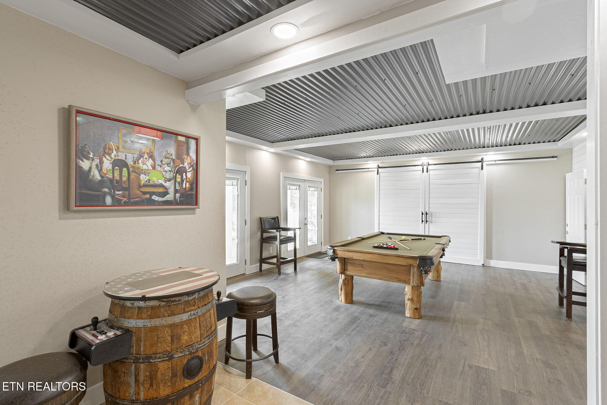 Spring City, Tennessee, 37381, United States, 3 Bedrooms Bedrooms, ,5 BathroomsBathrooms,Residential,For Sale,1900794