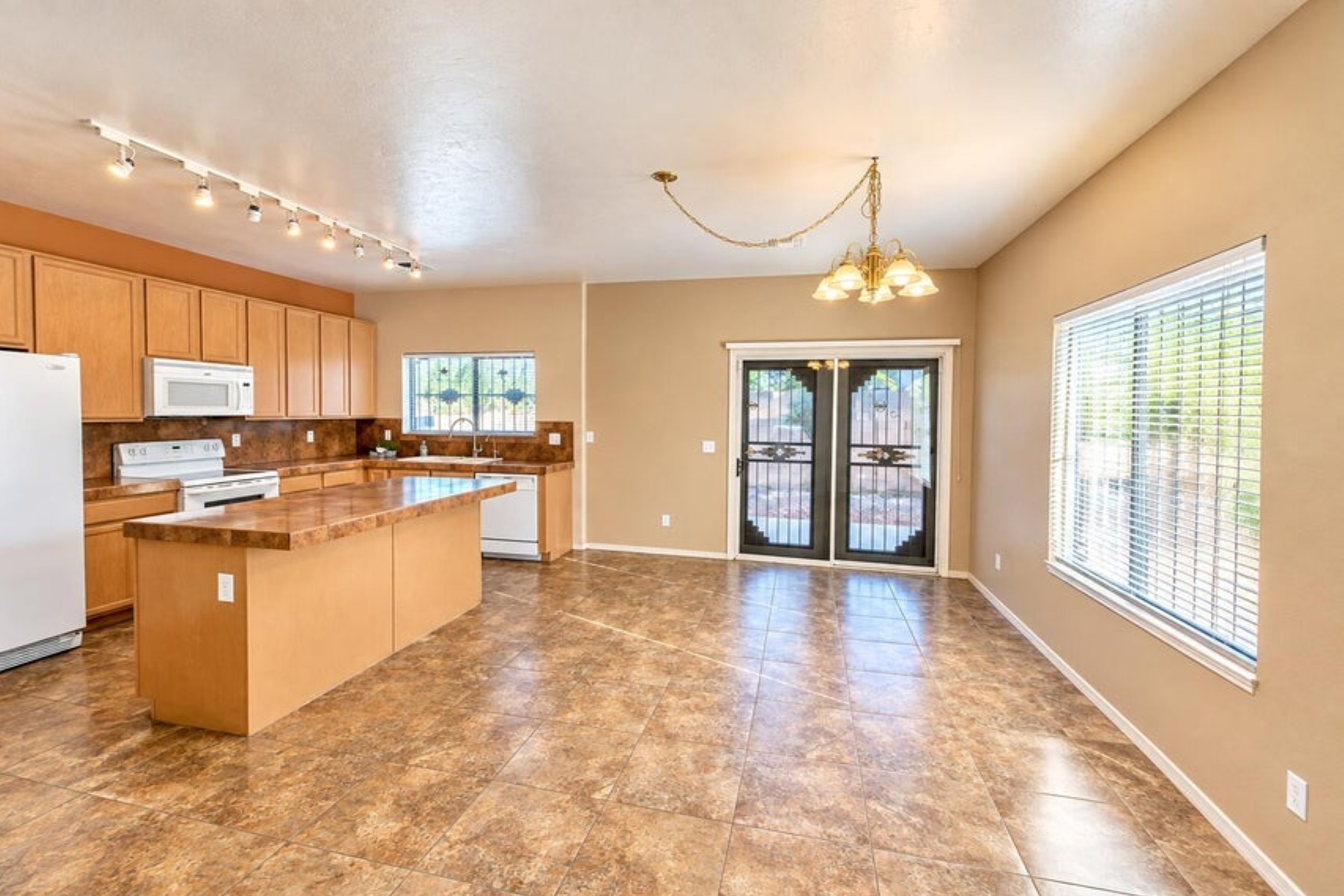  4196 E Stone River Drive¦Tucson, AZ - 物件實景