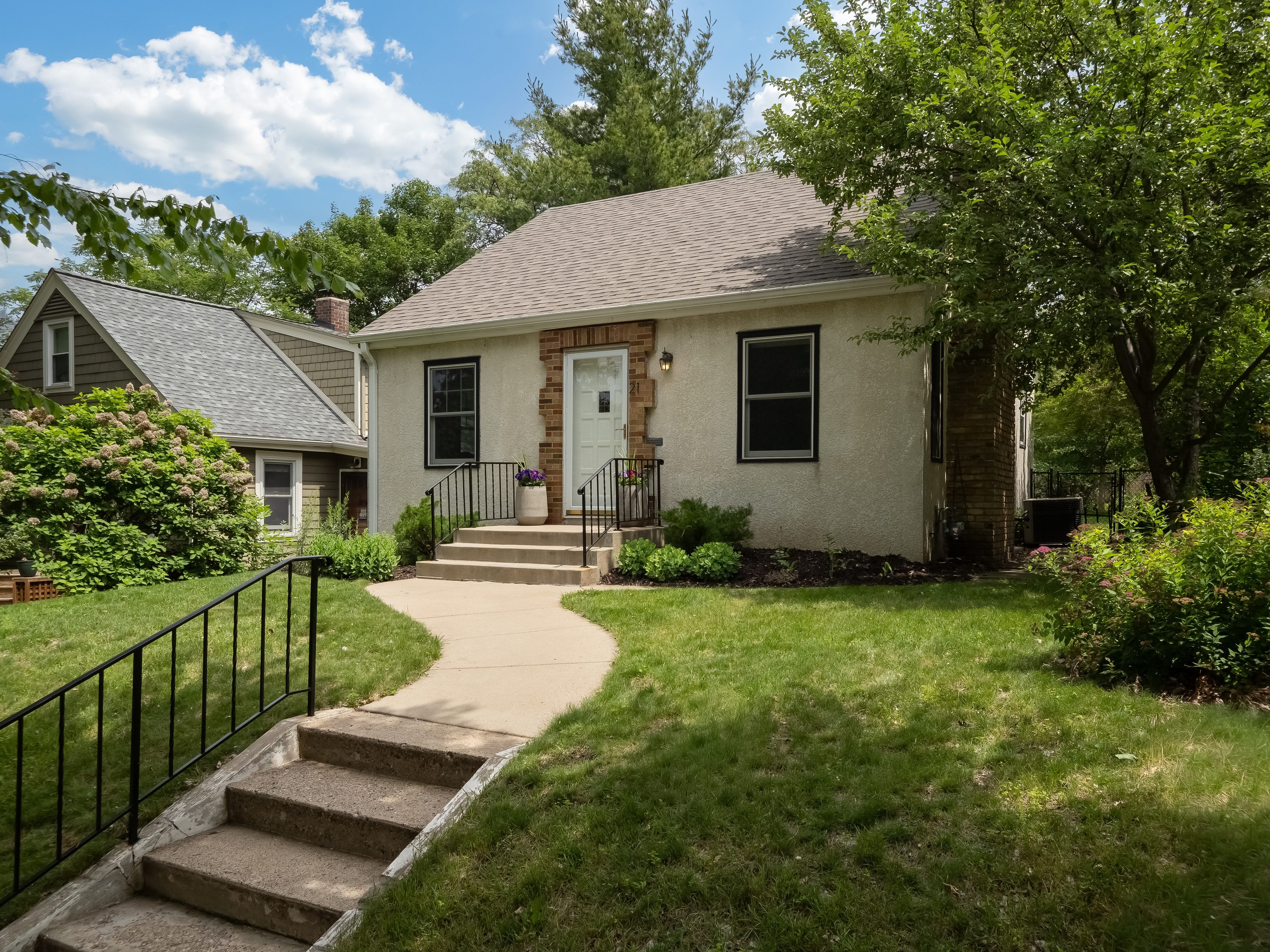  Warm Architectural Charm in the Heart of Bryn Mawr - 物件實景