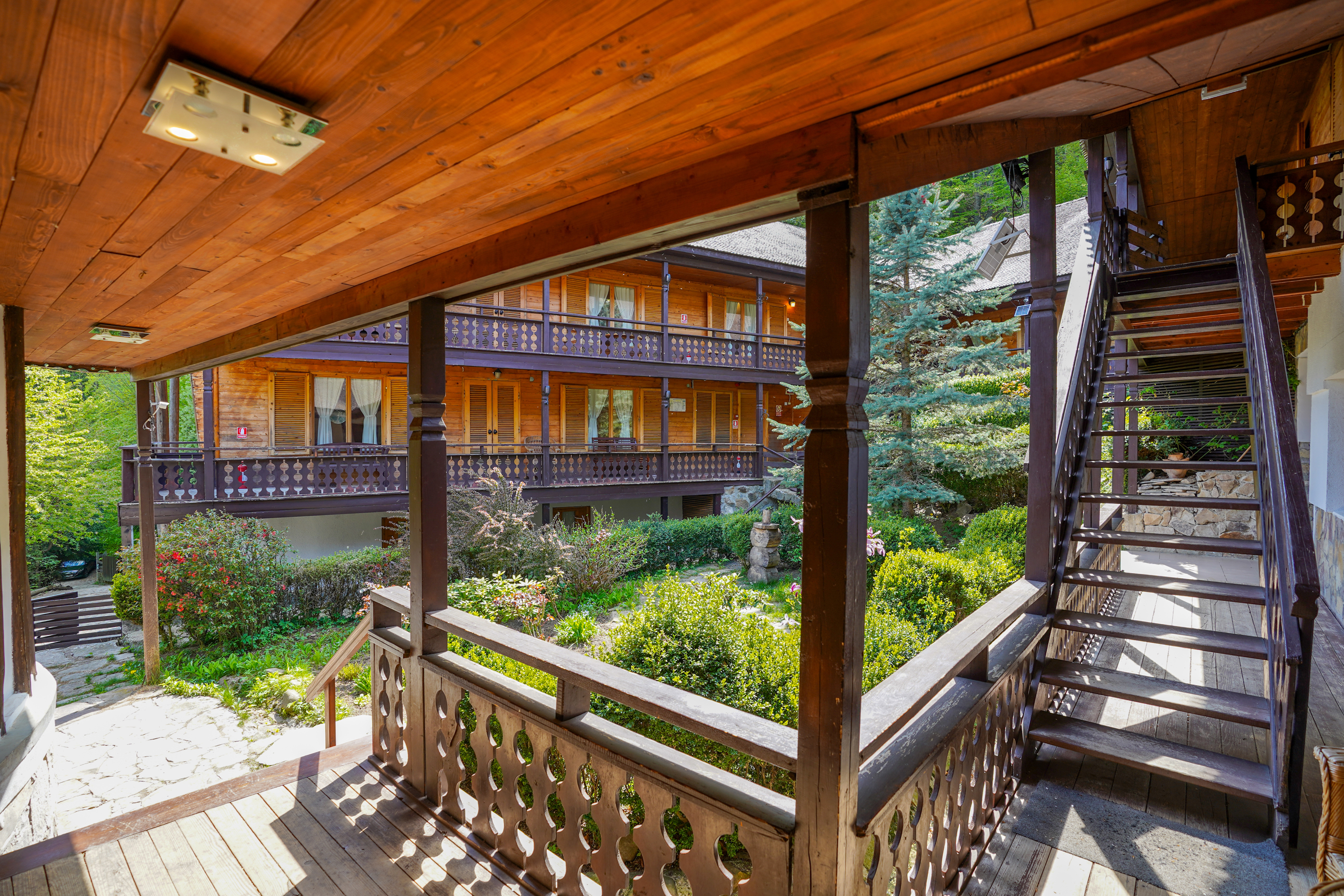  ?Casa Tisaru? - A Versatile Retreat in the Heart of Nature - 物件實景