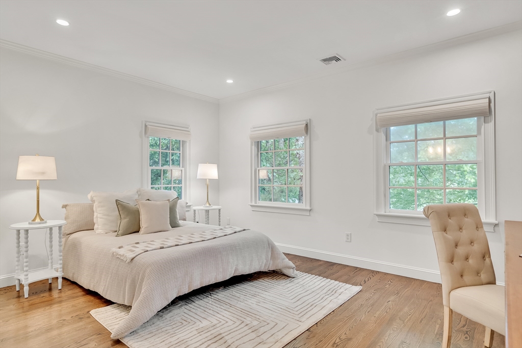 Wellesley, Massachusetts, 02481, United States, 6 Bedrooms Bedrooms, ,8 BathroomsBathrooms,Residential,For Sale,1941628
