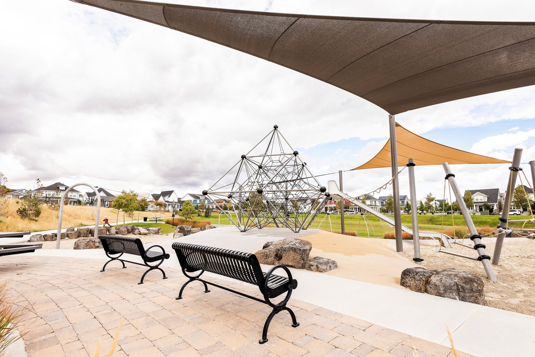  Rare North Shore Gem on One of Daybreak