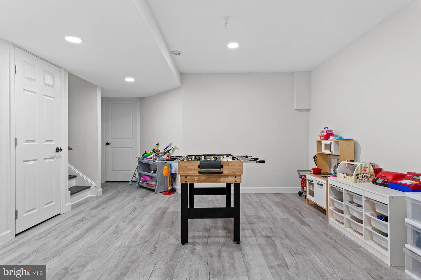 Conshohocken, Pennsylvania, 19428, United States, 3 Bedrooms Bedrooms, ,3 BathroomsBathrooms,Residential,For Sale,1850203
