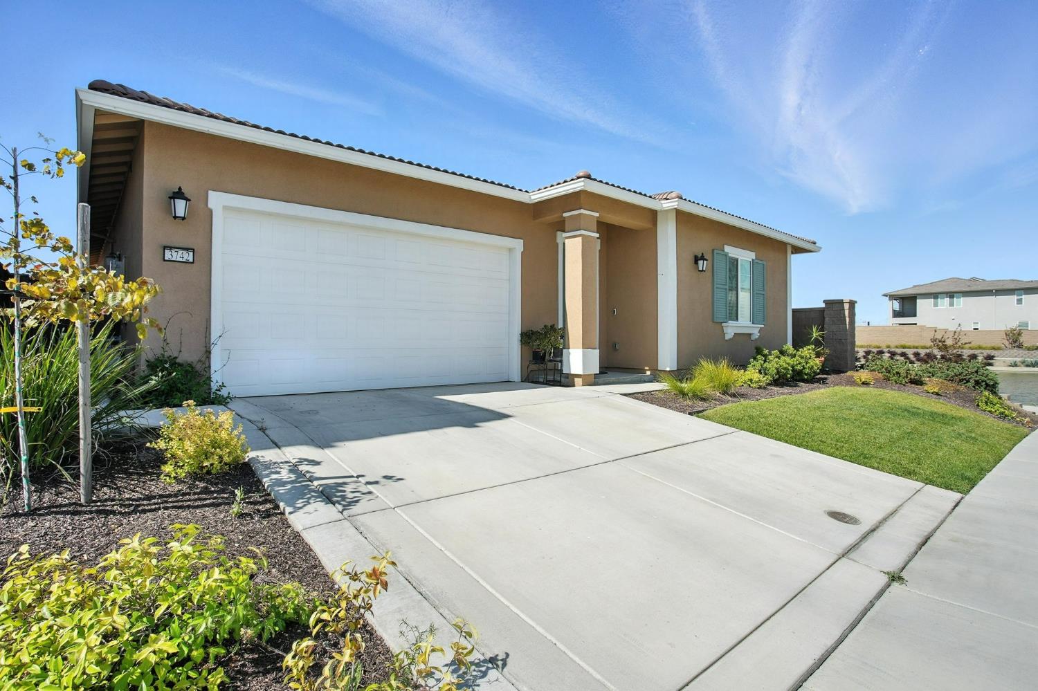 Sacramento, California, 95835, United States, 3 Bedrooms Bedrooms, ,2 BathroomsBathrooms,Residential,For Sale,1972614