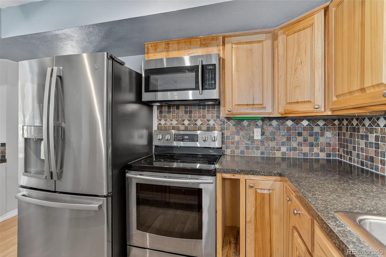 Arvada, Colorado, 80003, United States, 5 Bedrooms Bedrooms, ,1 BathroomBathrooms,Residential,For Sale,1956367