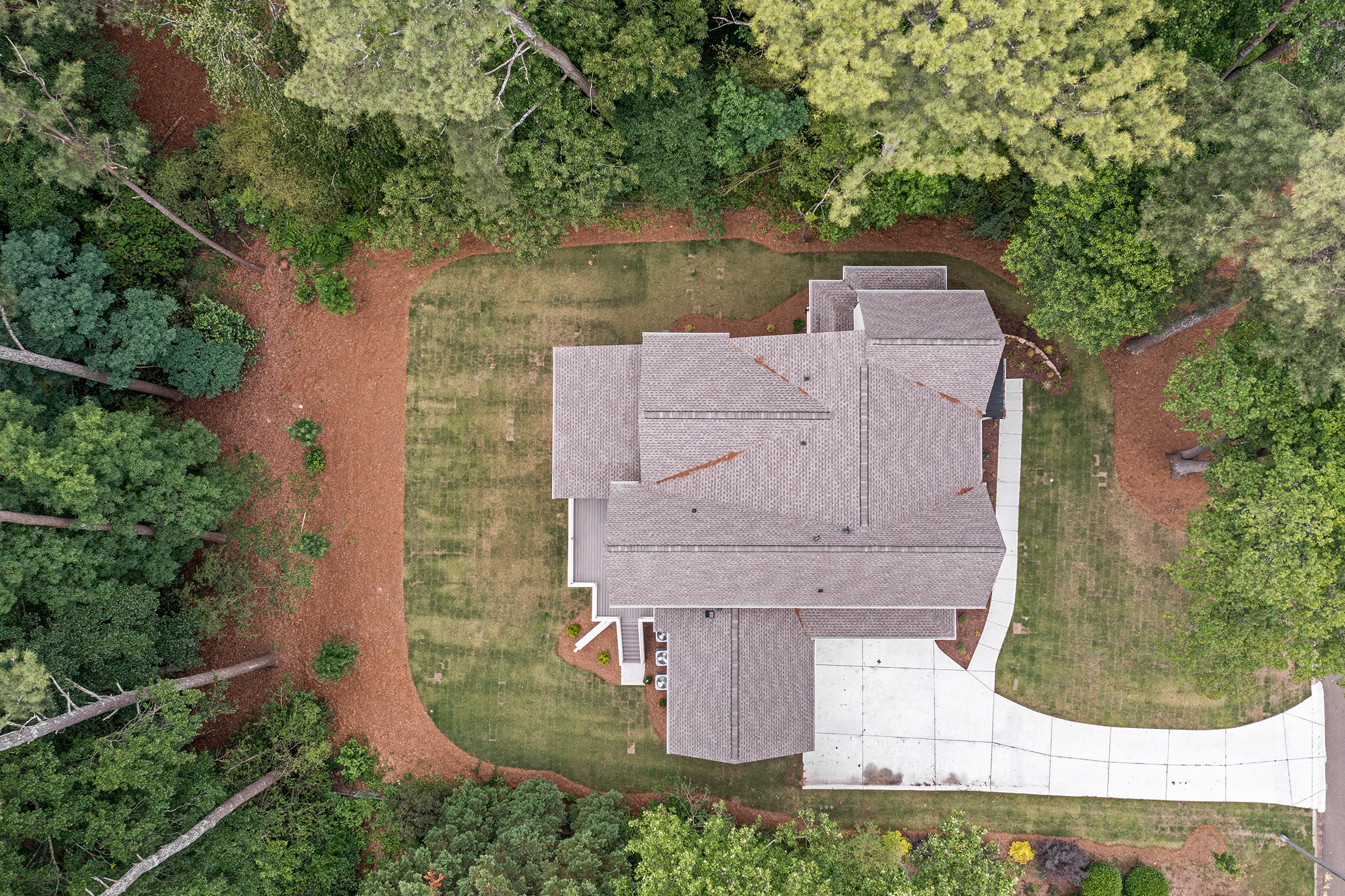  Set in the Heart of Hammond Hills in Sandy Springs - 物件實景