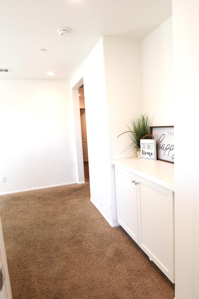 Indio, California, 92203, United States, 4 Bedrooms Bedrooms, ,3 BathroomsBathrooms,Residential,For Sale,1992452