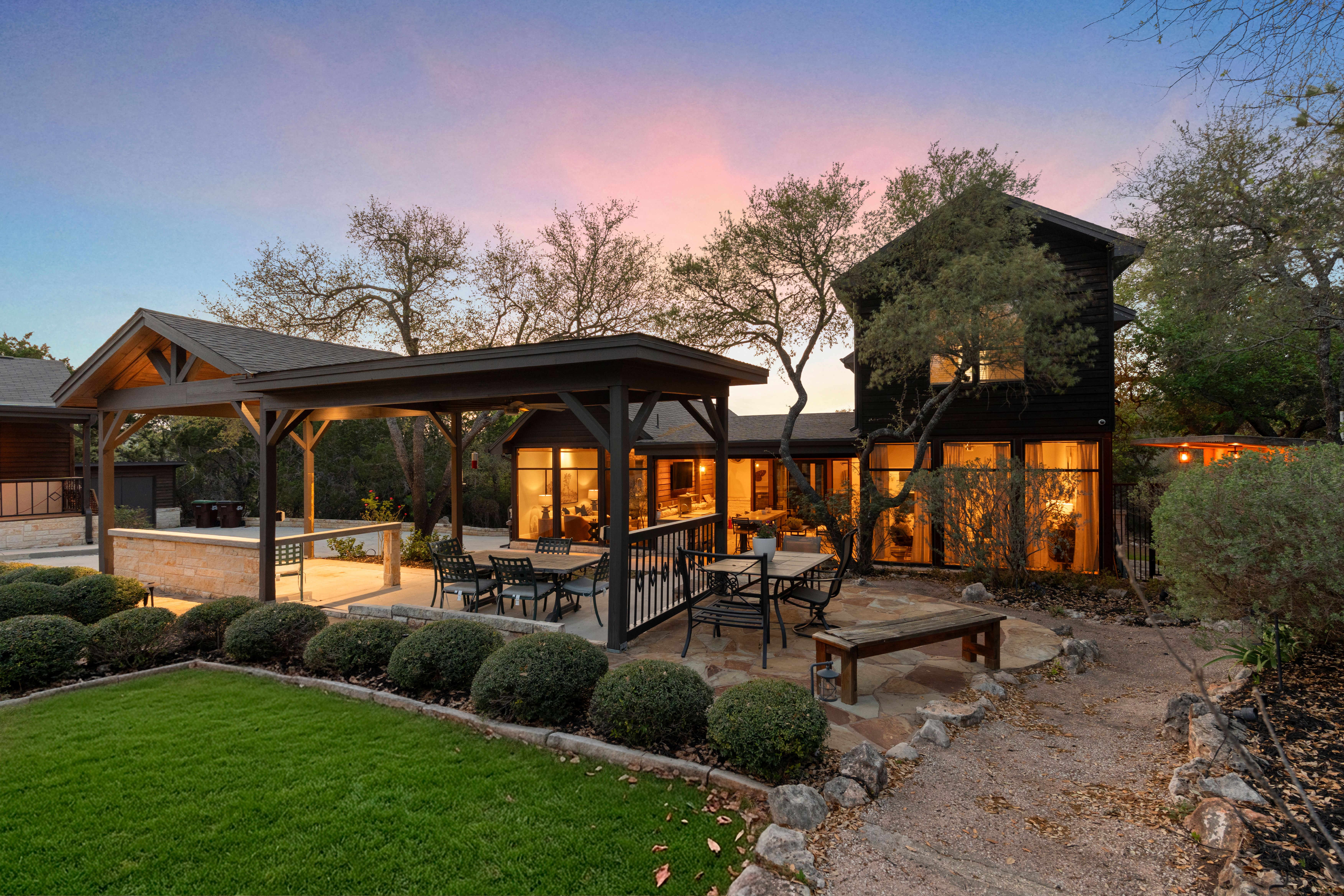  Spring Branch Luxury on 2.3 Acres - 物件實景