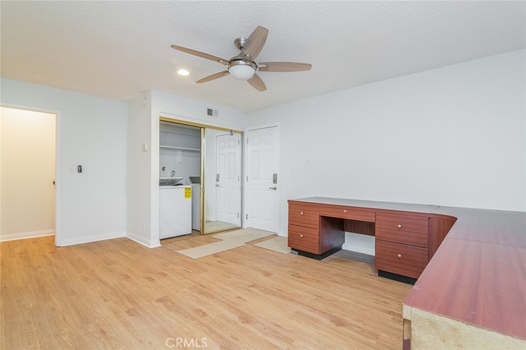 Woodland Hills, California, 91367, United States, 3 Bedrooms Bedrooms, ,3 BathroomsBathrooms,Residential,For Sale,1838011