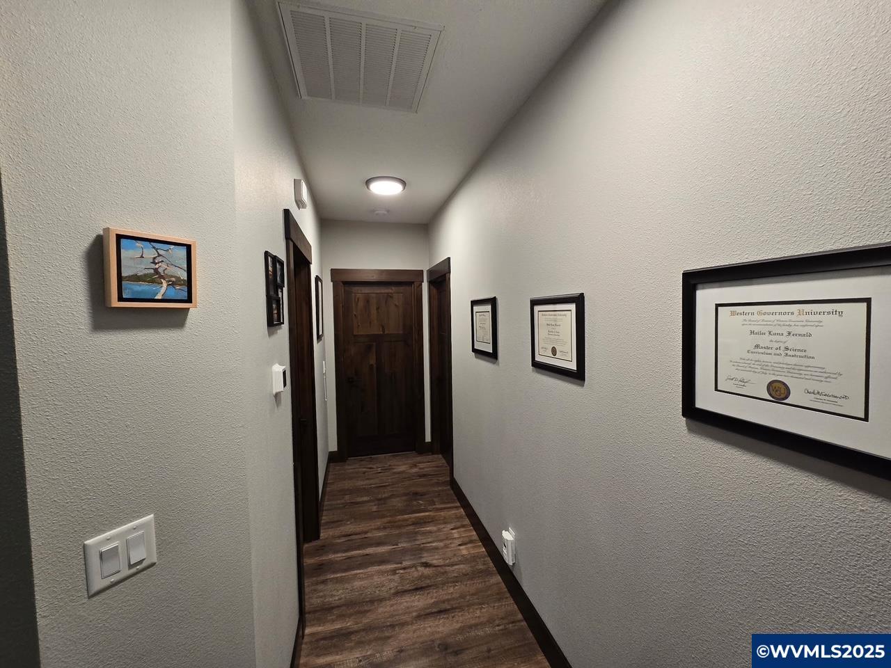 Mill City, Oregon, 97360, United States, 3 Bedrooms Bedrooms, ,2 BathroomsBathrooms,Residential,For Sale,1820943