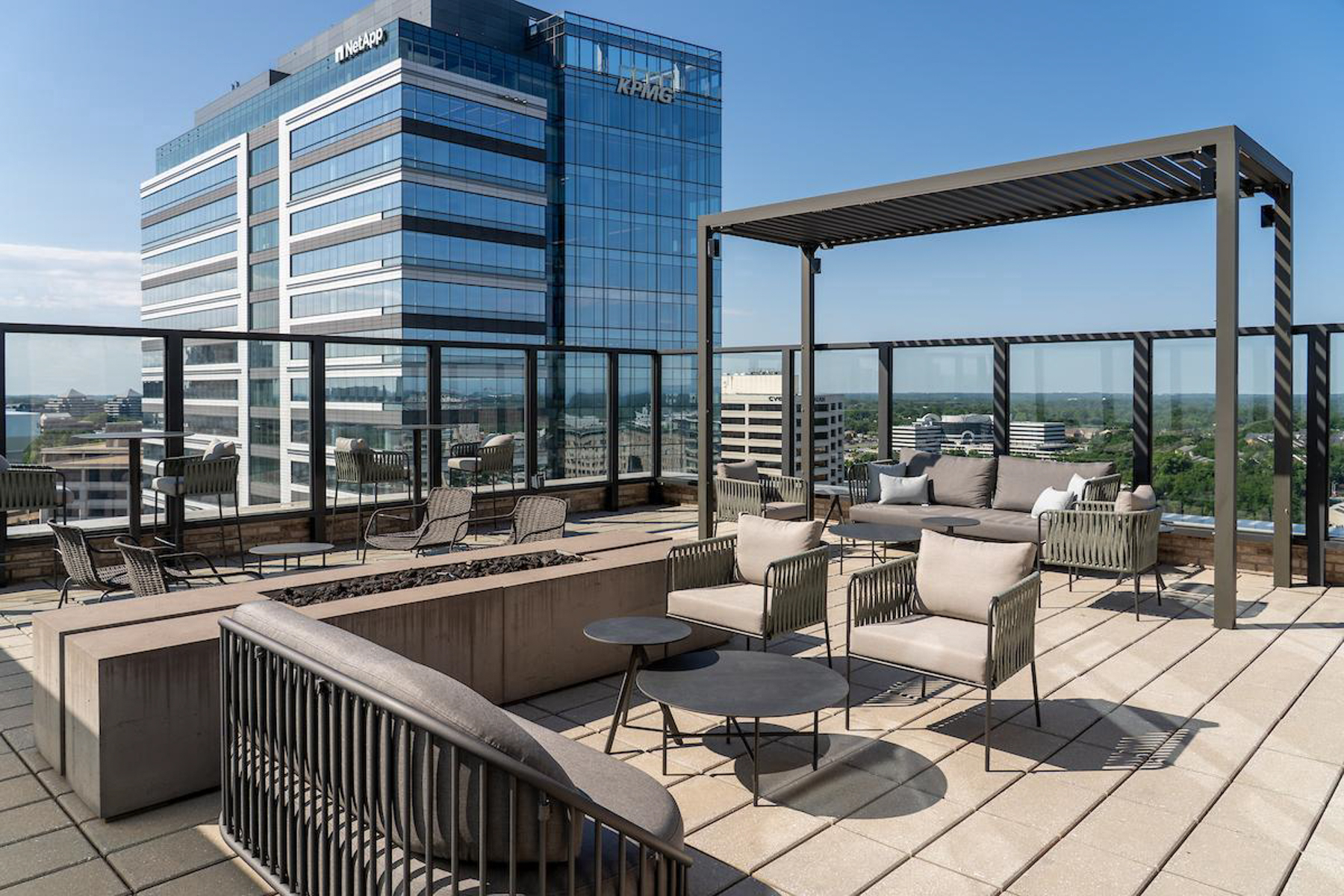  1650 Silver Hill Drive, Mclean, VA, 22102 - 物件實景