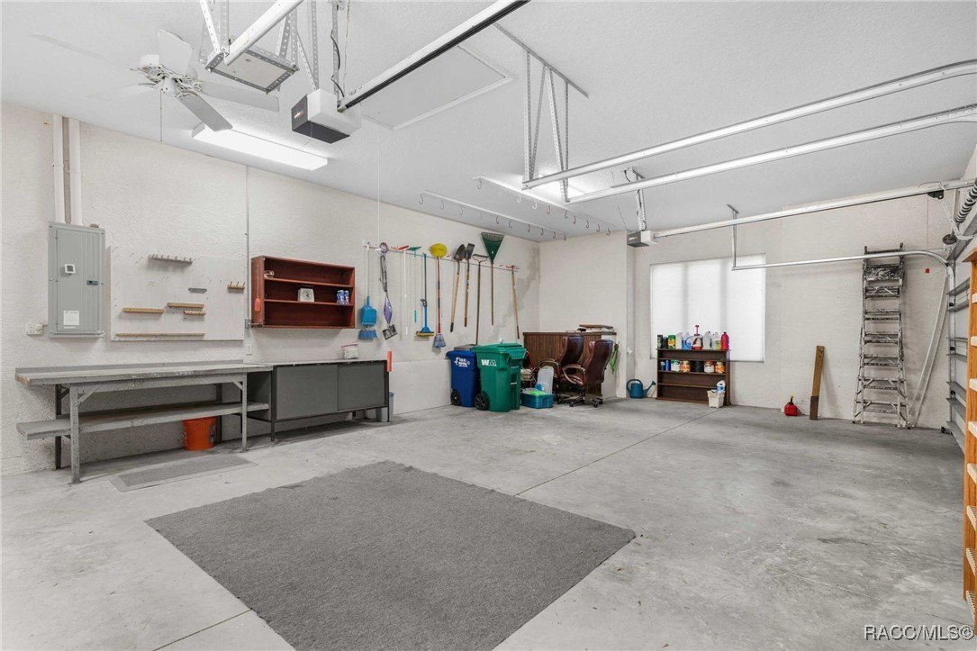 Lecanto, Florida, 34461, United States, 3 Bedrooms Bedrooms, ,2 BathroomsBathrooms,Residential,For Sale,1996461